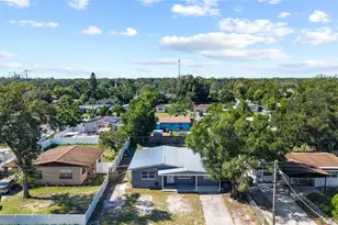 2313 E 111th Ave, Tampa, FL 33612 - Photo 39