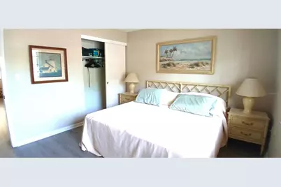 650 Pinellas Point Drive S #110, Saint Petersburg, FL 33705 - Photo 17