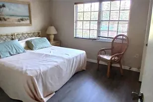 650 Pinellas Point Dr S, Saint Petersburg, FL 33705 - Photo 15