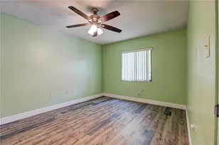 3708 Greenery Ct, Tampa, FL 33618 - Photo 9