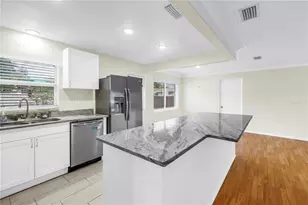 6195 28th Ave N, Saint Petersburg, FL 33710 - Photo 15