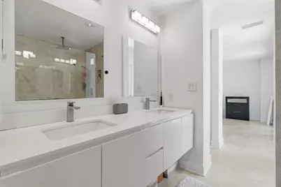 2701 Chambray Lane, Tampa, FL 33611 - Photo 37