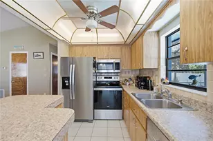 11423 Linden Dr, Spring Hill, FL 34608 - Photo 9