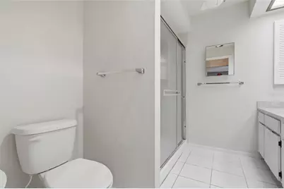 2211 Lark Circle W #D, Palm Harbor, FL 34684 - Photo 9