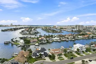 461 Palm Island NE, Clearwater Beach, FL 33767 - Photo 53