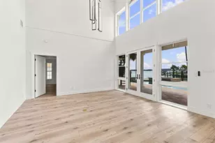 461 Palm Island NE, Clearwater Beach, FL 33767 - Photo 9