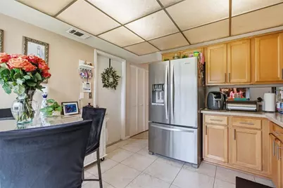 10816 Fairfield Village Drive, Tampa, FL 33624 - Photo 13