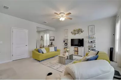 11912 Thorncrest Drive, Spring Hill, FL 34610 - Photo 11
