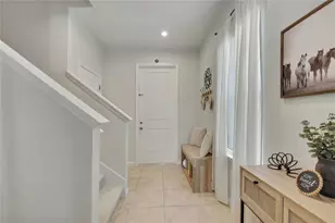 11912 Thorncrest Dr, Spring Hill, FL 34610 - Photo 5