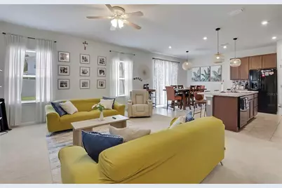 11912 Thorncrest Drive, Spring Hill, FL 34610 - Photo 7