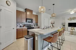 11912 Thorncrest Dr, Spring Hill, FL 34610 - Photo 17