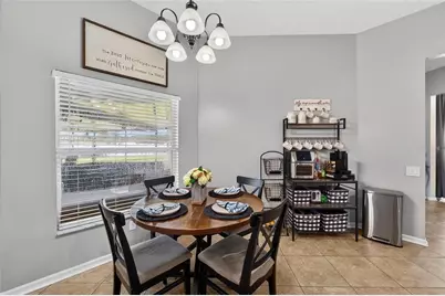 1617 Avondale Ridge Drive, Plant City, FL 33567 - Photo 17