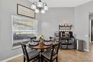 1617 Avondale Ridge Dr, Plant City, FL 33567 - Photo 17
