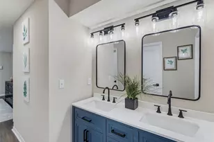 8275 Dora St, Spring Hill, FL 34608 - Photo 11