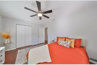 6101 37th Avenue N, Saint Petersburg, FL 33710 - Photo 21
