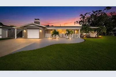 6101 37th Avenue N, Saint Petersburg, FL 33710 - Photo 1