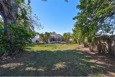 6101 37th Avenue N, Saint Petersburg, FL 33710 - Photo 41