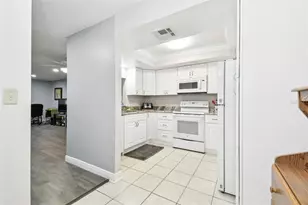 2650 Countryside Blvd, Clearwater, FL 33761 - Photo 13