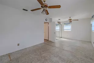 1205 W Camellia Dr, Brandon, FL 33510 - Photo 17