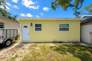 217 50th Terrace N, Saint Petersburg, FL 33703 - Photo 13