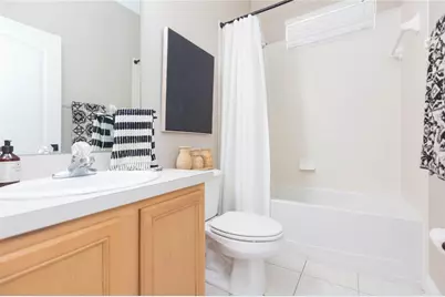 1615 Bonita Bluff Court, Ruskin, FL 33570 - Photo 9