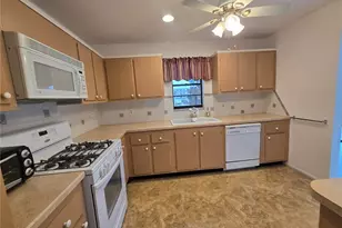 7941 58th Ave N, Saint Petersburg, FL 33709 - Photo 29