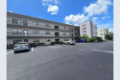 7941 58th Avenue N #212, Saint Petersburg, FL 33709 - Photo 1