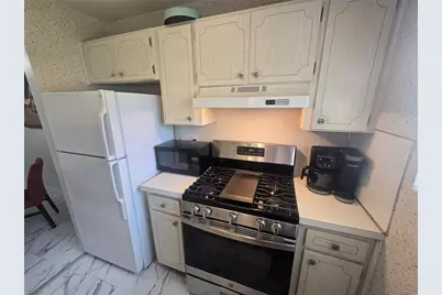 5750 80th Street N #B206, Saint Petersburg, FL 33709 - Photo 33