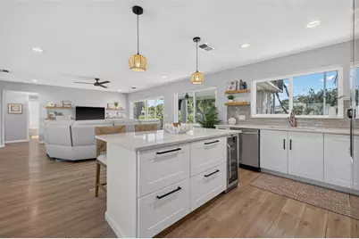1472 47th Avenue NE, Saint Petersburg, FL 33703 - Photo 13