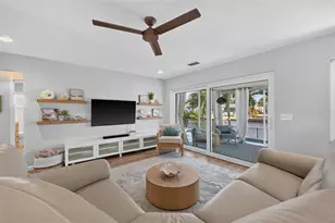 1472 47th Ave NE, Saint Petersburg, FL 33703 - Photo 11