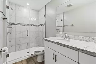 10007 Dolphin Gull Cir, Thonotosassa, FL 33592 - Photo 21