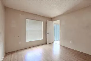11220 Clayridge Dr, Tampa, FL 33635 - Photo 29