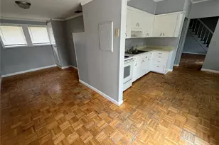 403 8th St NE, Winter Haven, FL 33881 - Photo 3