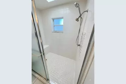 2119 W Henry Avenue, Tampa, FL 33603 - Photo 13
