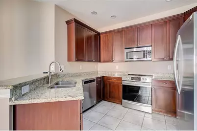 5673 Sunset Falls Drive, Apollo Beach, FL 33572 - Photo 9