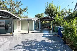 8904 N 20th St, Tampa, FL 33604 - Photo 13