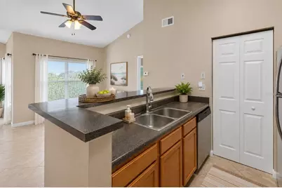 10764 70th Avenue #1304, Seminole, FL 33772 - Photo 5