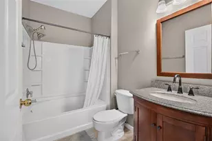 10764 70th Ave, Seminole, FL 33772 - Photo 21