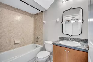 4512 Bay Spring Ct, Tampa, FL 33611 - Photo 11