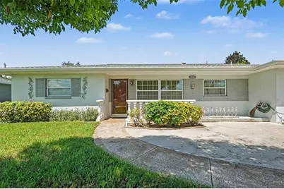8948 108th Street N, Seminole, FL 33772 - Photo 1