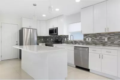 3725 31st Avenue N, Saint Petersburg, FL 33713 - Photo 9
