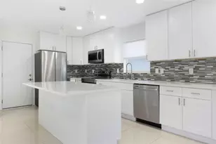 3725 31st Ave N, Saint Petersburg, FL 33713 - Photo 9