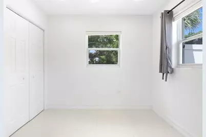 3725 31st Avenue N, Saint Petersburg, FL 33713 - Photo 25