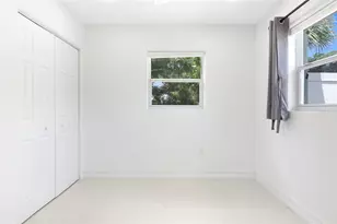3725 31st Ave N, Saint Petersburg, FL 33713 - Photo 25