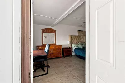 6033 Ambassador Drive, Tampa, FL 33615 - Photo 37