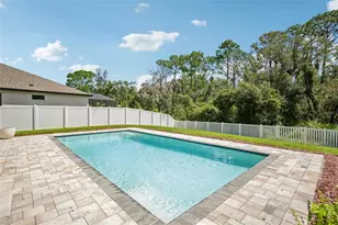 1605 Anastacia Ln, Sun City Center, FL 33573 - Photo 3