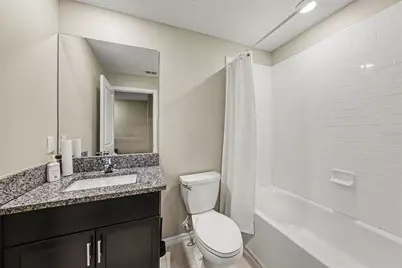 4524 Tuscan Loon Drive, Tampa, FL 33619 - Photo 17