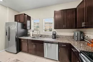 4524 Tuscan Loon Dr, Tampa, FL 33619 - Photo 7