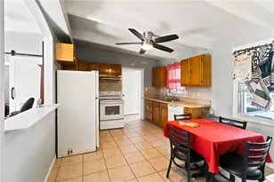 1311 Windsor Way, Tampa, FL 33619 - Photo 7