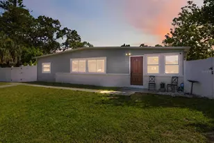 6601 13th St N, Saint Petersburg, FL 33702 - Photo 1